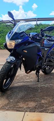 HONDA CBR 250R 